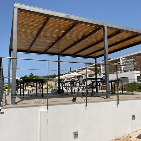 Kefalonian Escape Suites Valeriános Екстериор снимка
