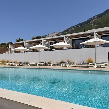 Kefalonian Escape Suites Valeriános Екстериор снимка