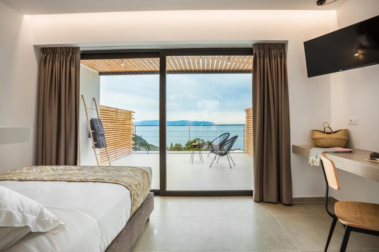Kefalonian Escape Suites Valeriános Екстериор снимка