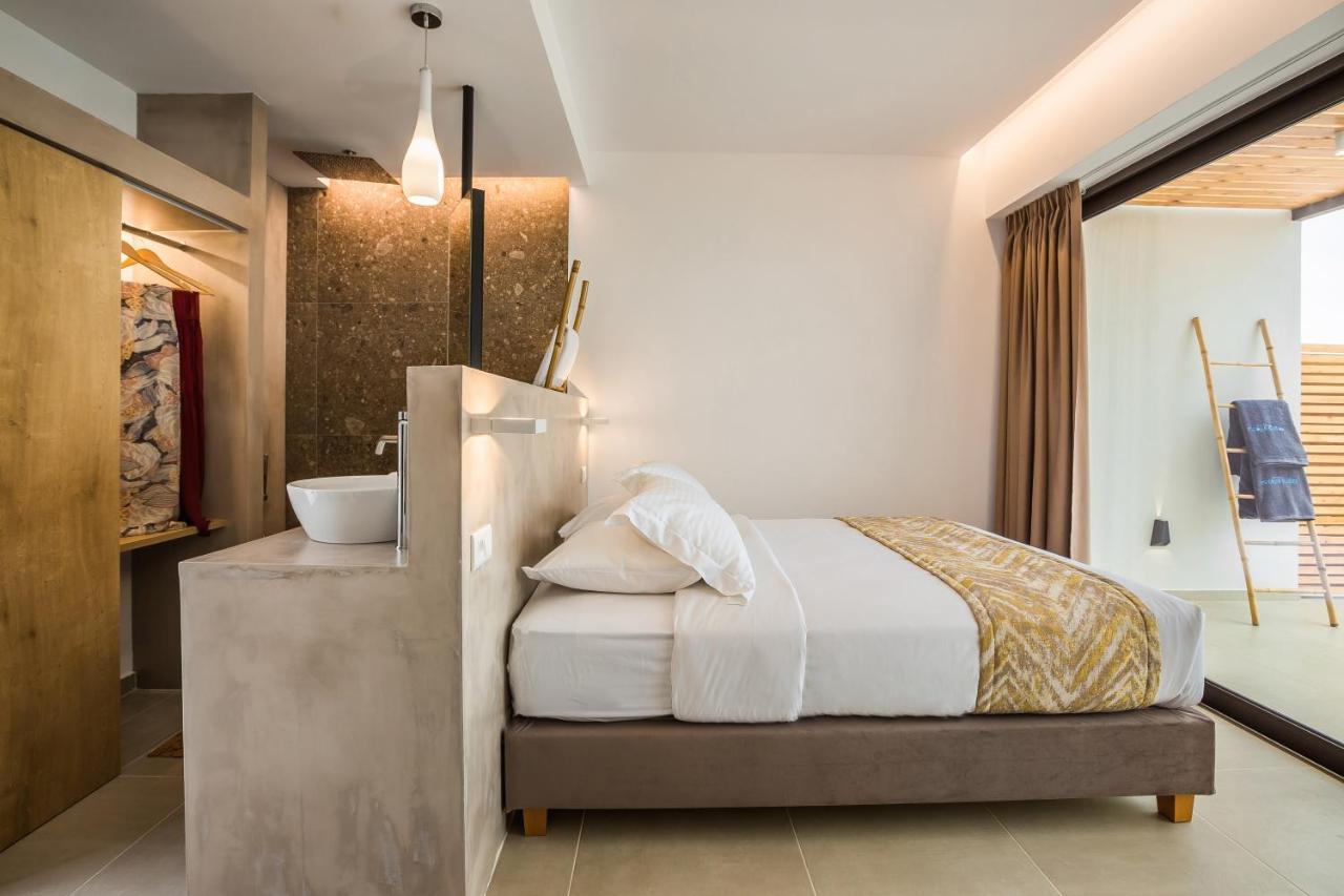 Kefalonian Escape Suites Valeriános Екстериор снимка